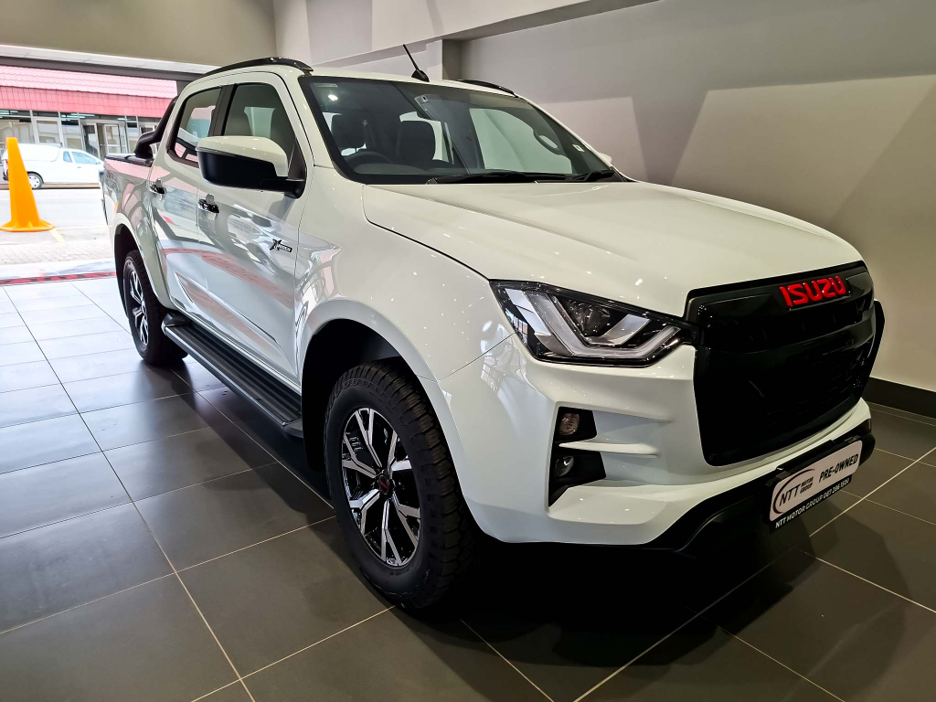 ISUZU D-MAX 1.9 Ddi HR X-RIDER 4X4 A/T D/C P/U 2026 (demo) - NTT
